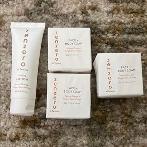 NEW Lot Of 4 zenzero Luxury Travel Size Bath Amenities